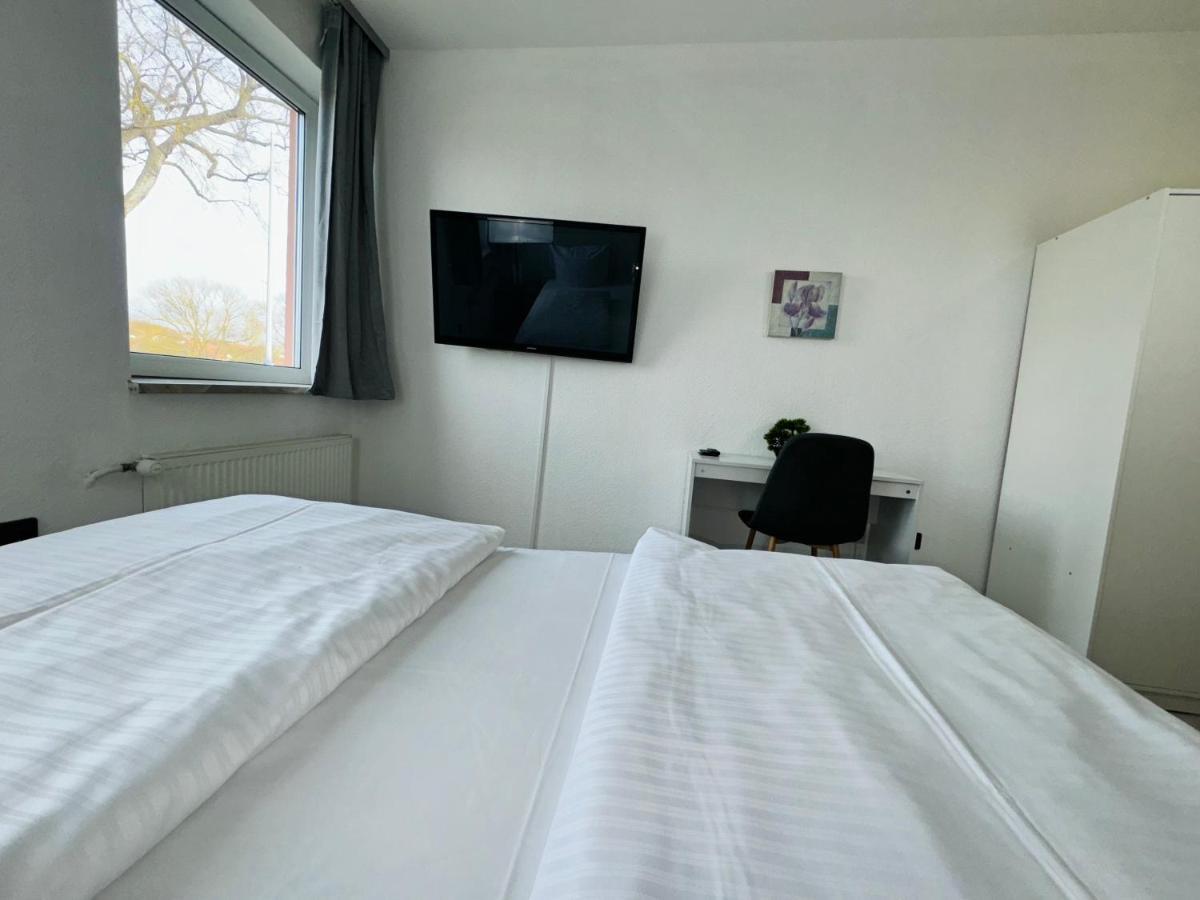 Hotel Zum Ruecking Northeim Buitenkant foto